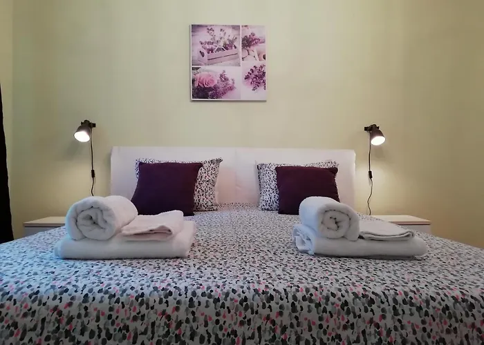 Apartment B44